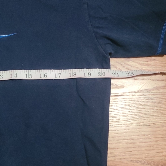 Nike T-shirt - Picture 4 of 7
